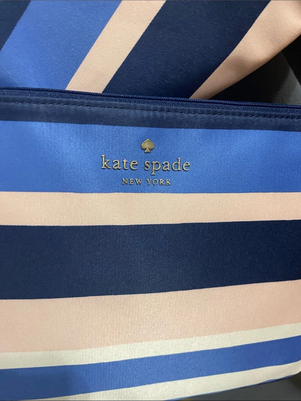 NWT kate‎ spade Navy, Light Blue & Pink Striped Shoulder Tote w /cosmetic bag